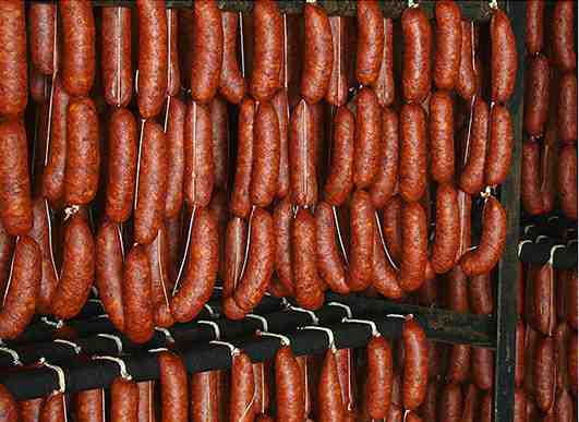 Does chorizo have pig blood in it?