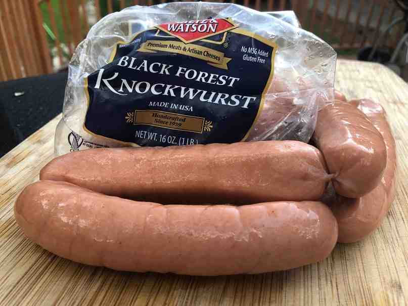 Is bratwurst same as Italian sausage?