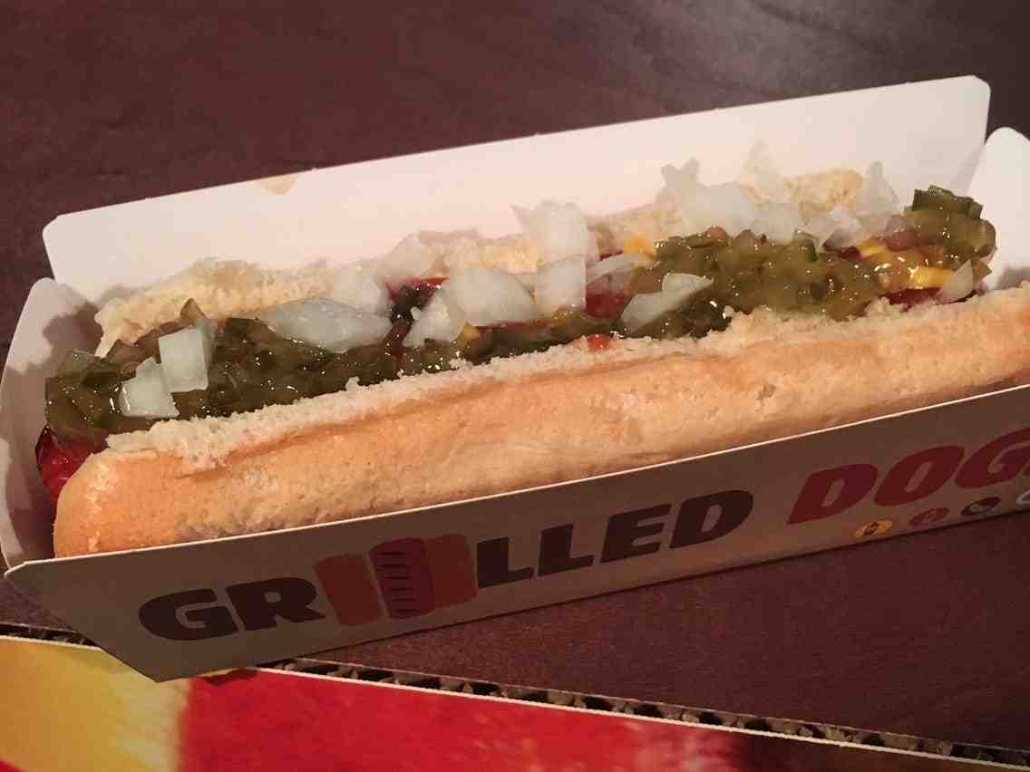 Is kielbasa a hot dog?