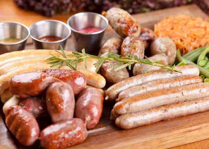 What is the difference between German sausage and bratwurst?
