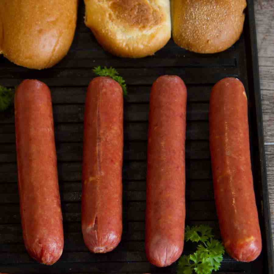 What is the difference between a Polish sausage and a hot dog?