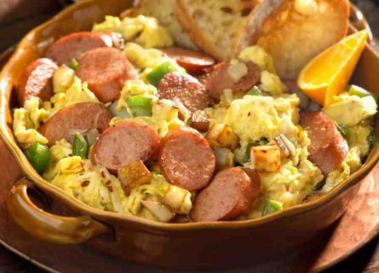 What is the difference between andouille sausage and kielbasa?