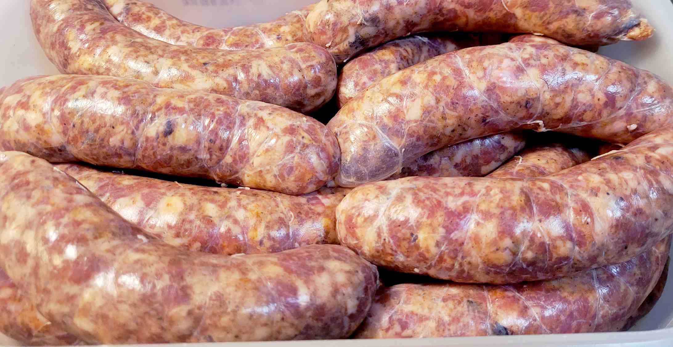 What is the difference between smoked sausage and kielbasa?