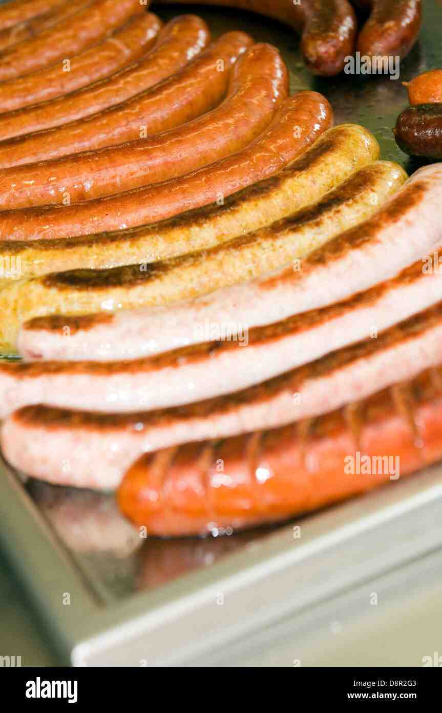 Why is it called knackwurst?