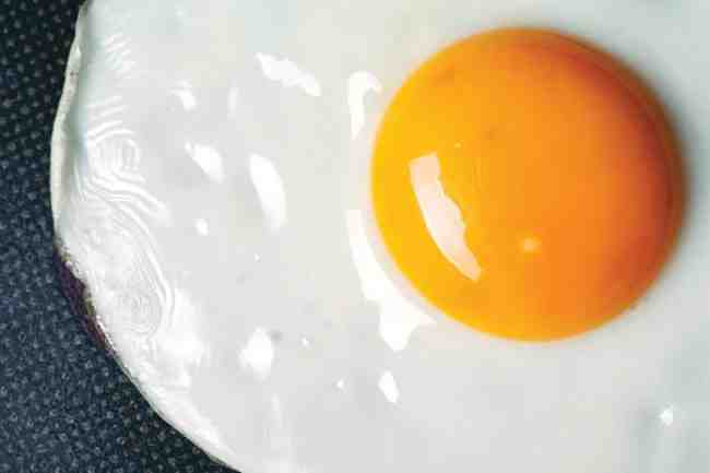 Are brown eggs better than white eggs?
