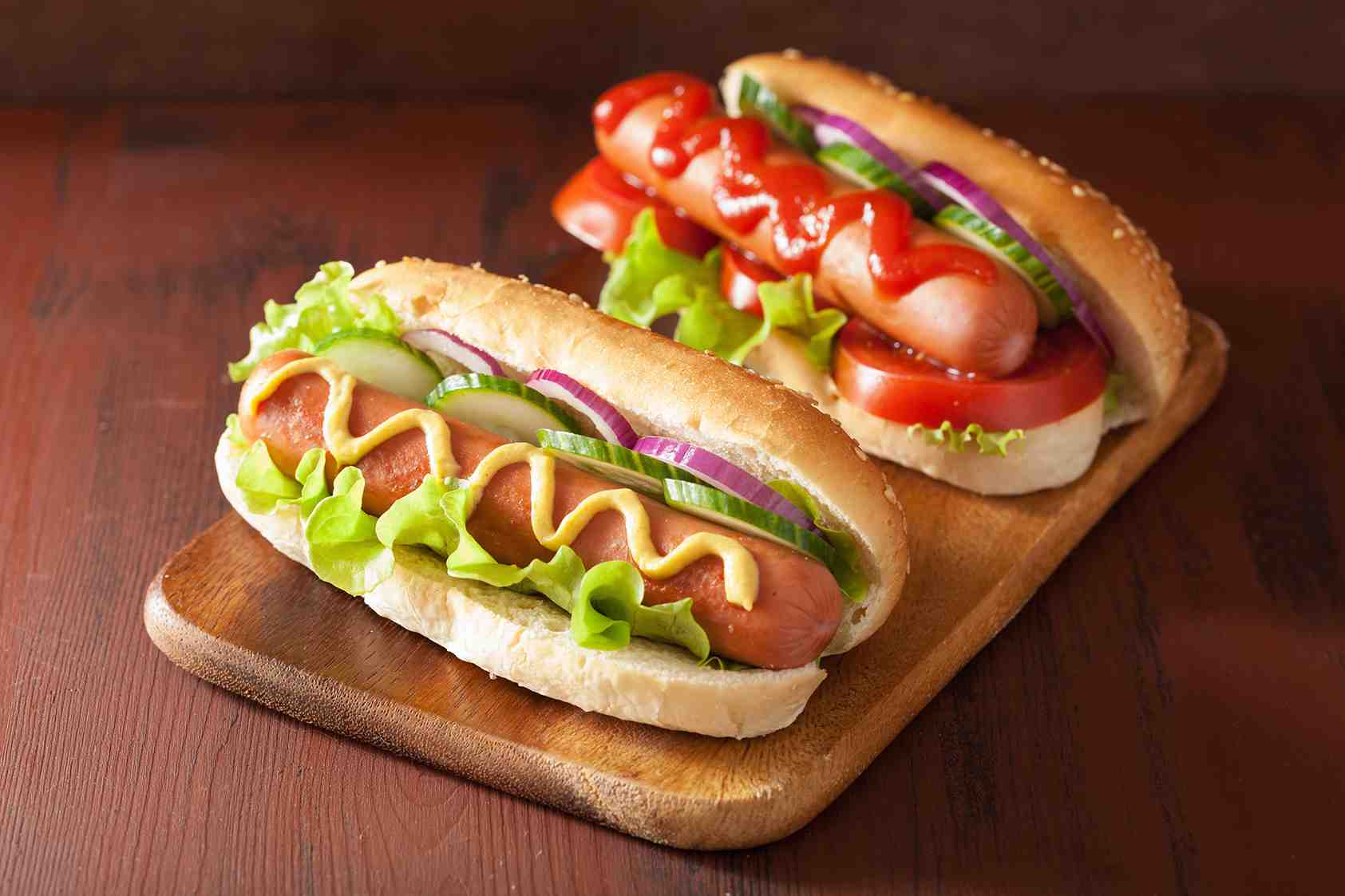 Do hot dogs contain bugs?