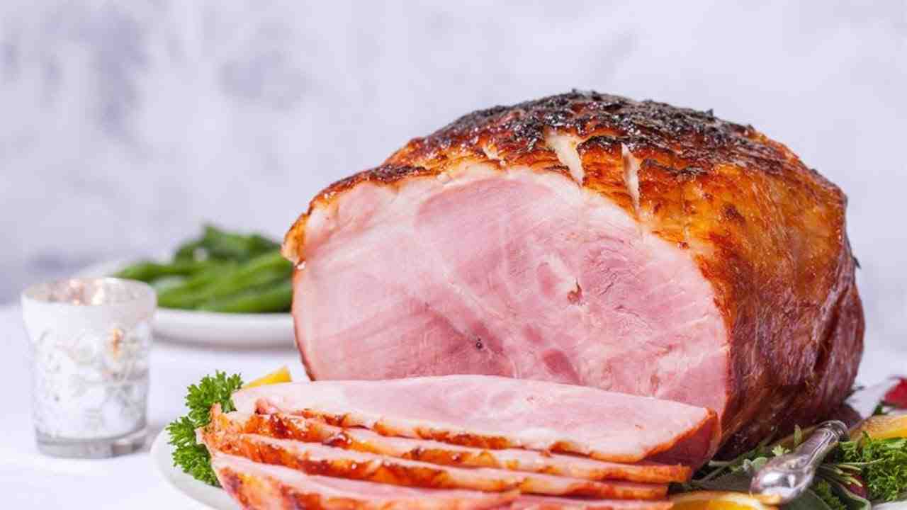How do you tell if a ham is done without a meat thermometer?