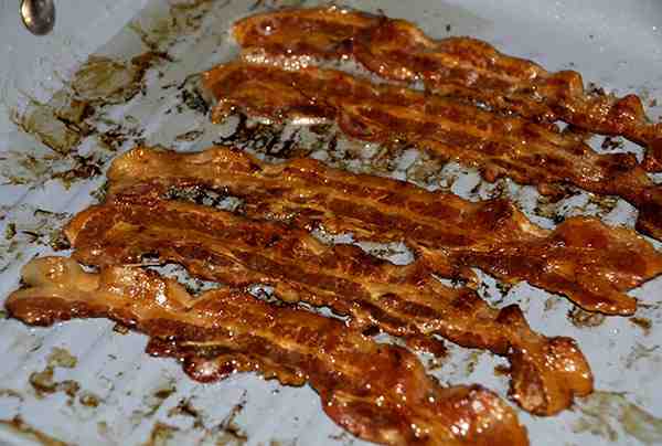 How long does bacon take to fry?