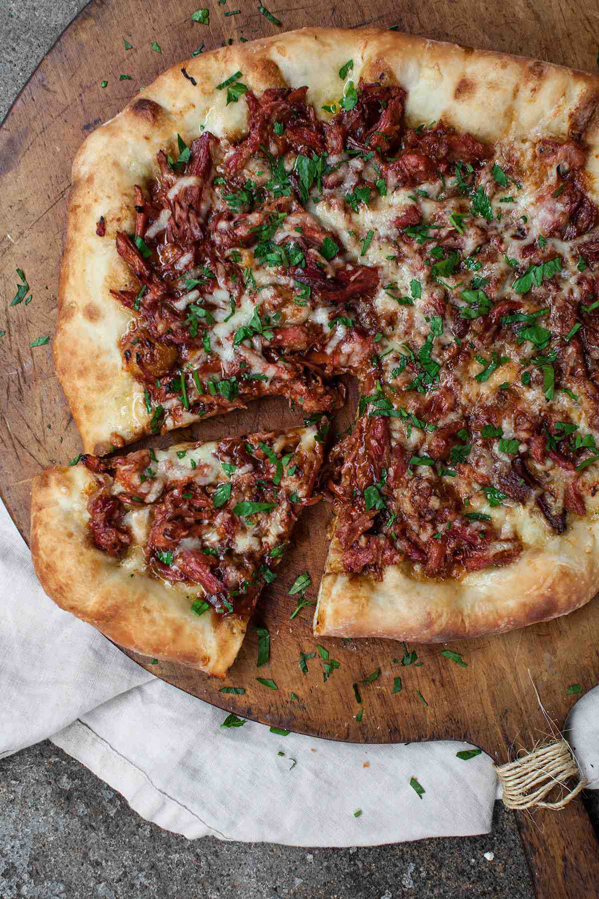 Is Pizza Hut Italian sausage beef?