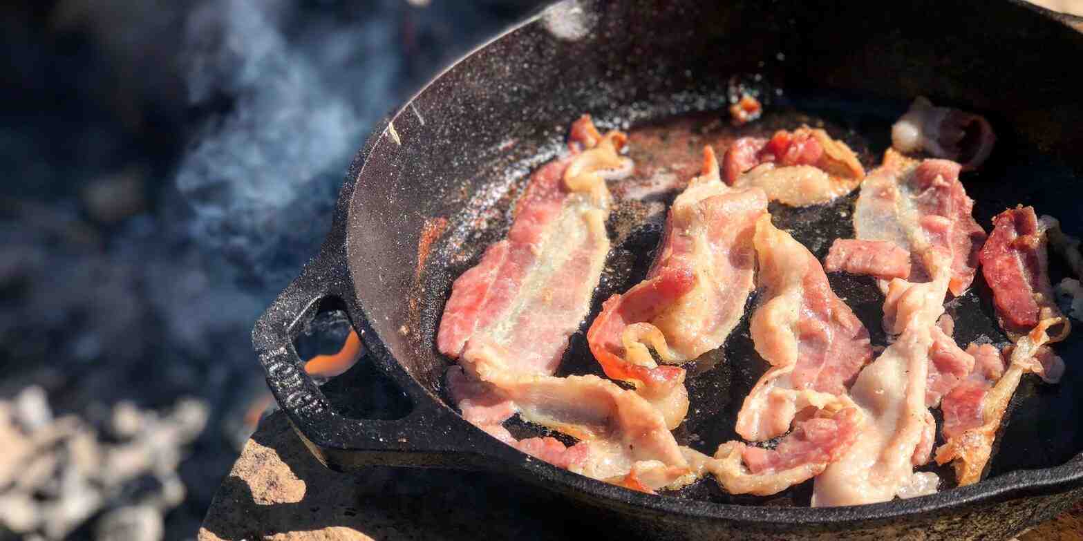 Is bacon fat healthier than oil?
