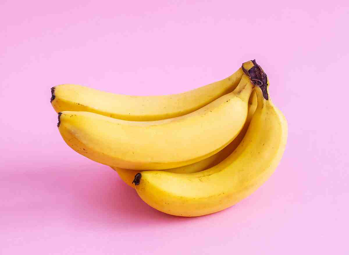 What happens to your body when you eat 2 bananas a day?