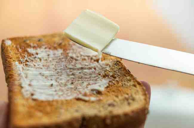 What is a healthy alternative to butter in baking?