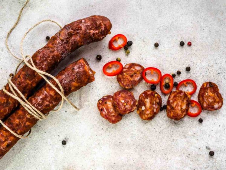 What is the difference between chorizo and pepperoni?