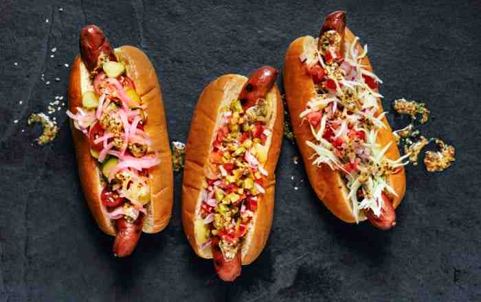 What parts of meat are in a hot dog?