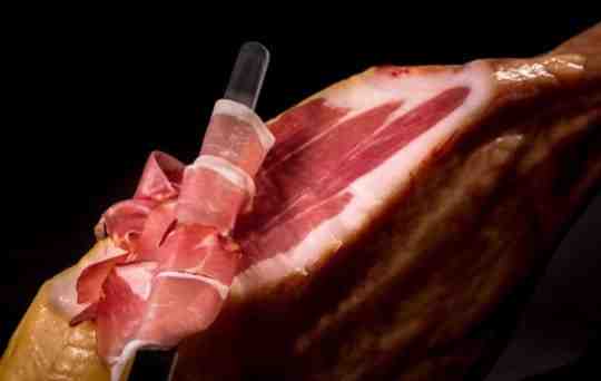 Do you cook a ham fat side up or down?