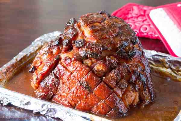 What is the difference between a fresh ham and pork roast?